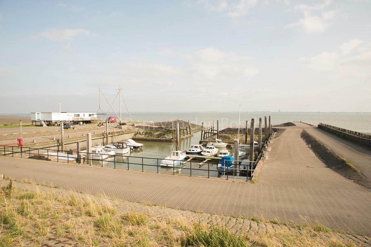 Отель Tilias Ellewoutsdijk Экстерьер фото
